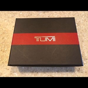 NWOT Tumi Men’s L-Fold Wallet - Black Leather